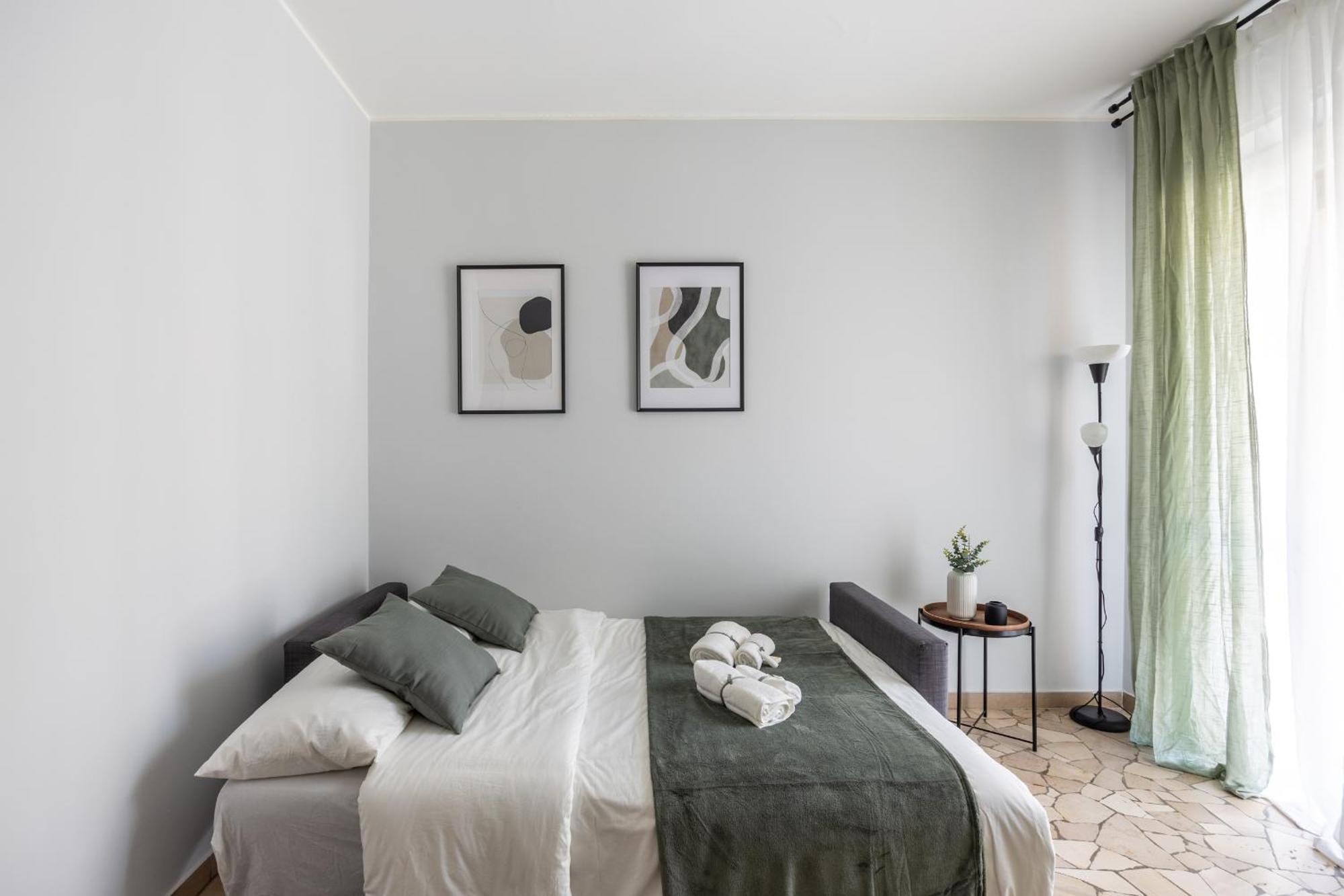 8 Min Dalla Metro Casa Elegante Con Netflix E Wifi Mailand Exterior foto